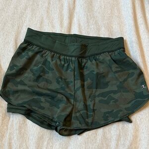 Women’s Camo Performance Shorts